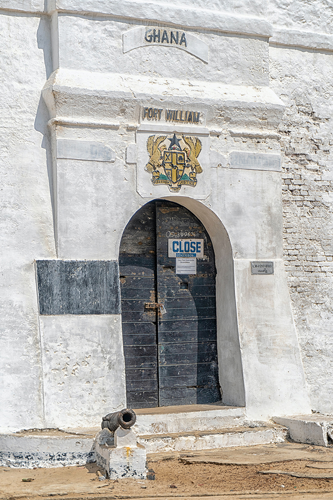 Elmina castle door